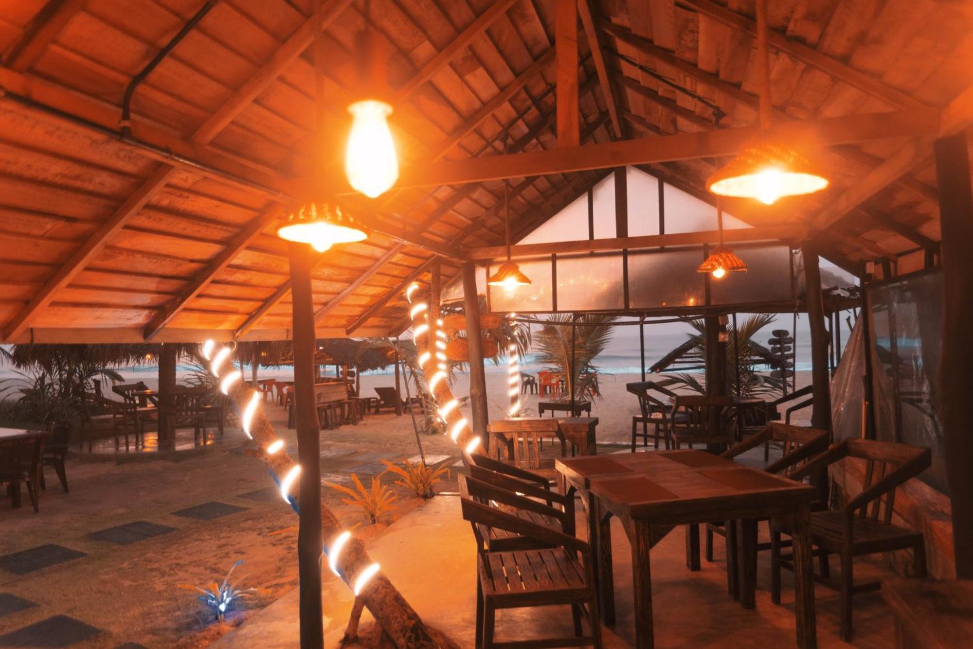Sea Trails Bentota Otel Dış mekan fotoğraf