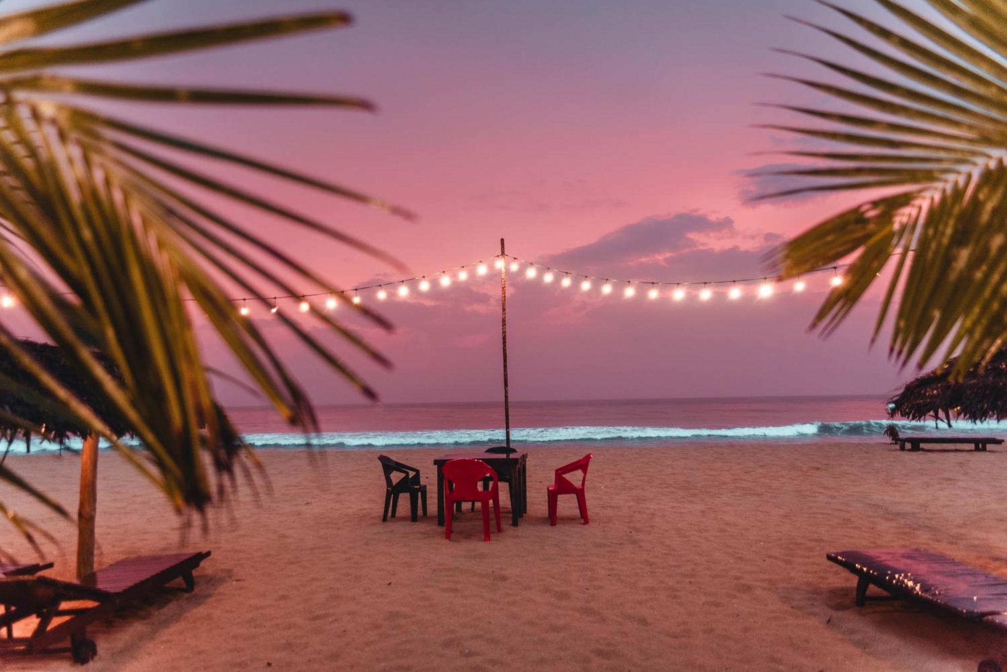 Sea Trails Bentota Otel Dış mekan fotoğraf